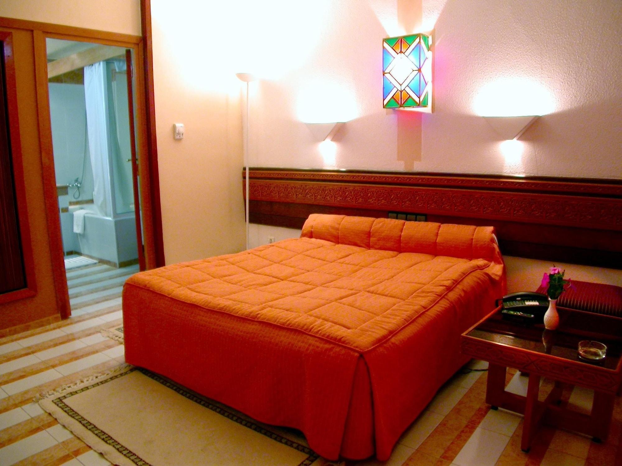 Hotel Sidi Harazem Zewnętrze zdjęcie