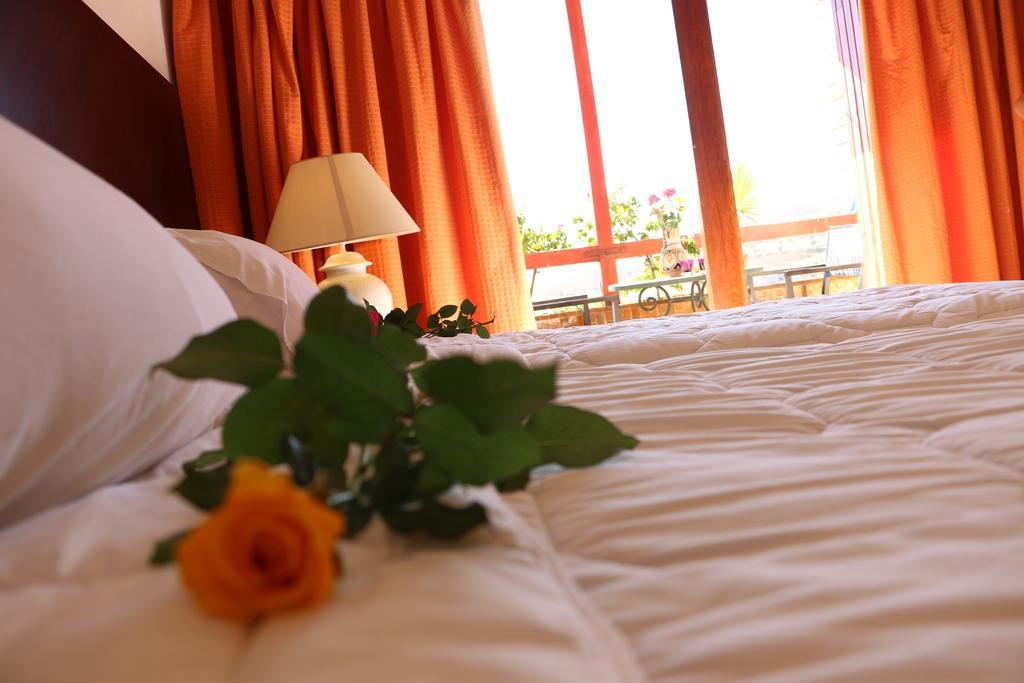 Hotel Sidi Harazem Zewnętrze zdjęcie