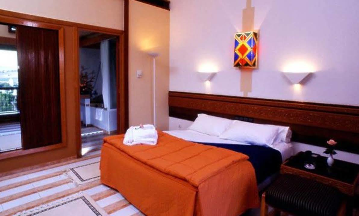 Hotel Sidi Harazem Zewnętrze zdjęcie