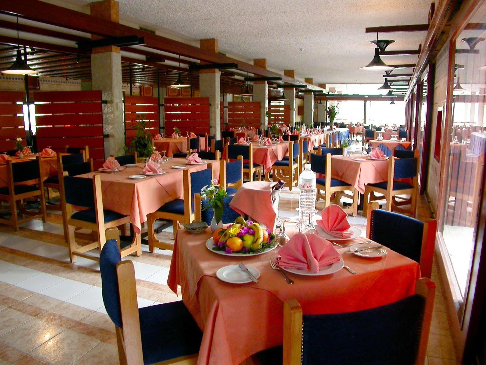 Hotel Sidi Harazem Zewnętrze zdjęcie