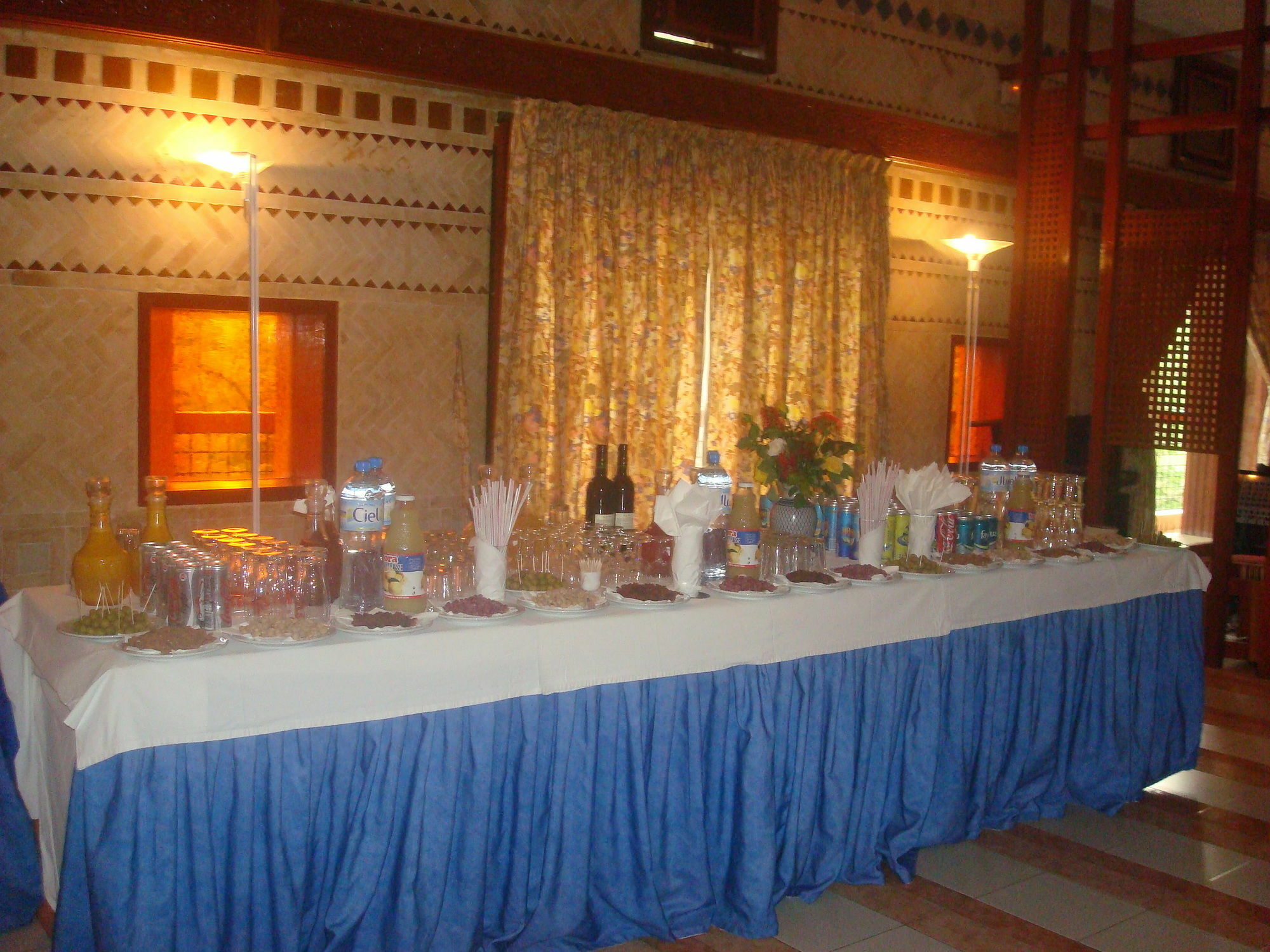 Hotel Sidi Harazem Zewnętrze zdjęcie