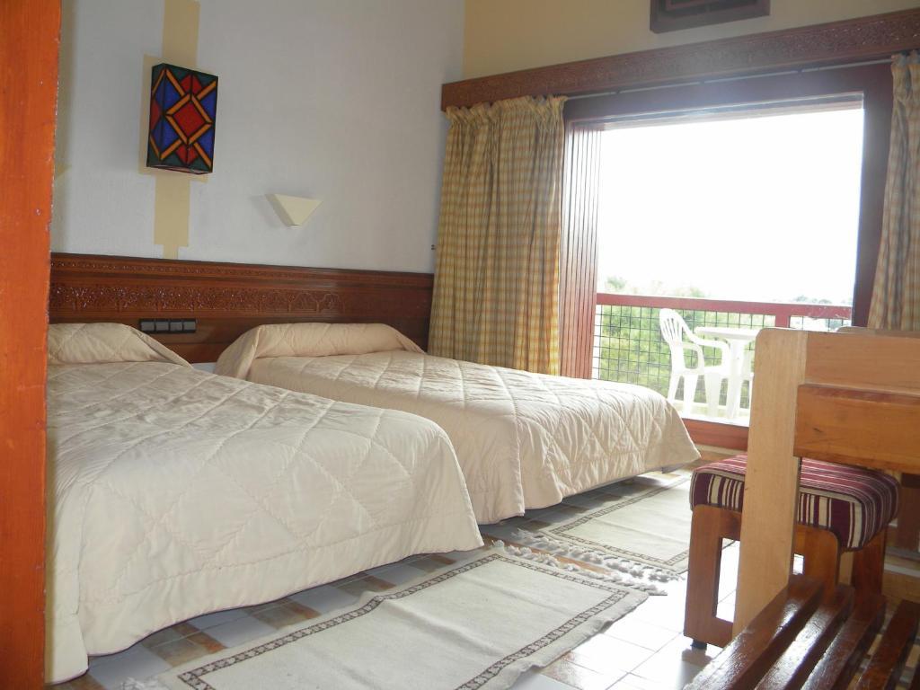 Hotel Sidi Harazem Zewnętrze zdjęcie